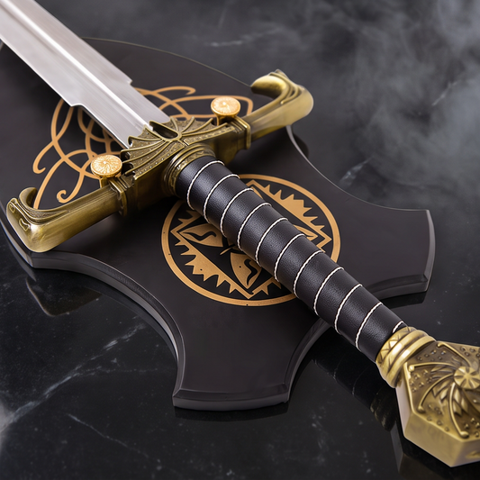 Blackfyre Replica with House Targaryen Wall Plaque | Damascus Collector Edition