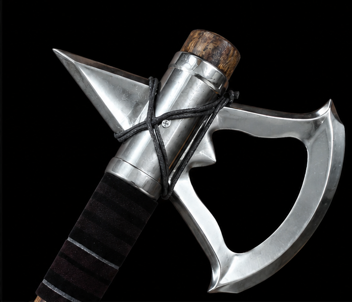 Connor Kenway’s Tomahawk Replica – Assassin's Creed III Decorative Axe