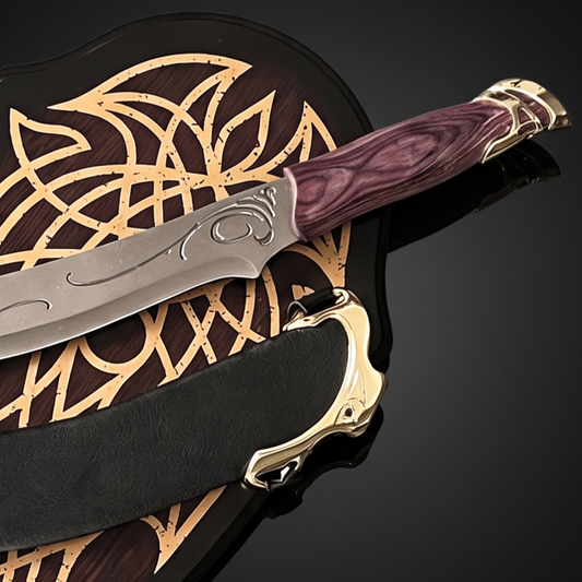 Aragorn’s Dagger – Lord of the Rings Collector Replica with Display Shield