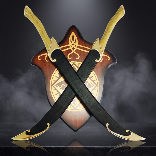 Legolas' Twin Elven Daggers with Wall Plaque | The Lord of the Rings Collector Edition