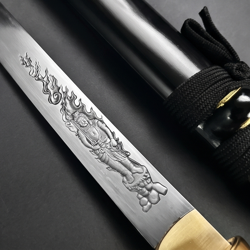 Hand-Forged Tanto Replica – Black & White Wood Scabbard Variants