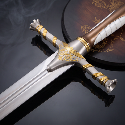 Oathkeeper Replica with Lannister Wall Plaque | Game of Thrones Collector Edition